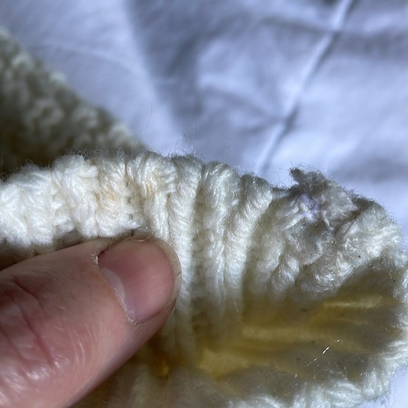Dynamite Vintage Wool/Acrylic blend Chinky Cream Sweater Size M - Picture 13 of 13